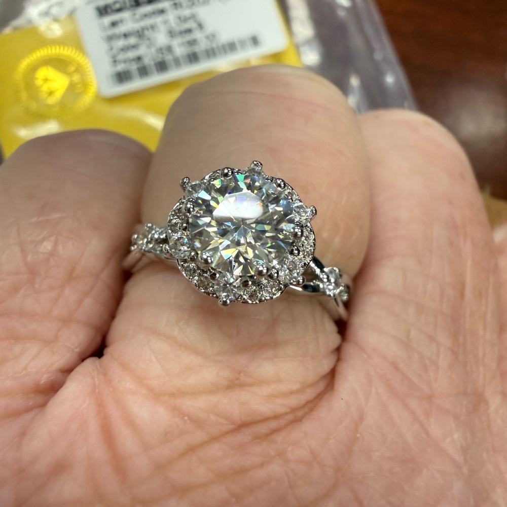 Moissanite Silver Ring - Picture 2 of 5